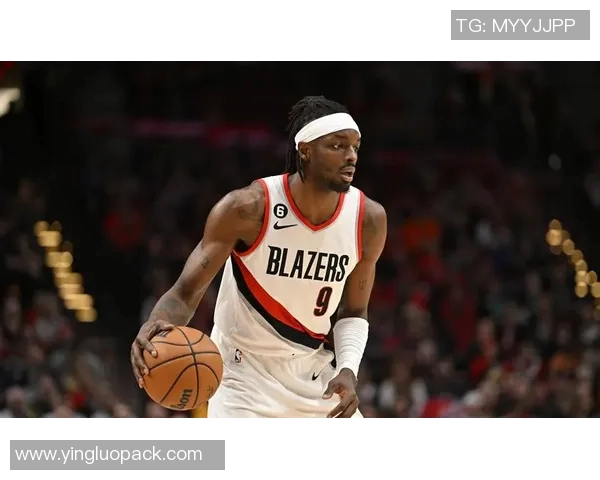 2008年NBA季后赛经典对决罗伊带领开拓者挑战爵士队的精彩瞬间回顾