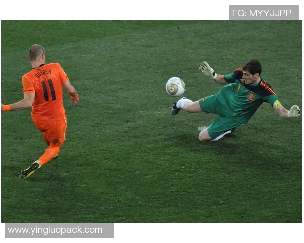 多纳鲁马的崛起之路从青涩门将到世界顶级守护神的蜕变与荣耀