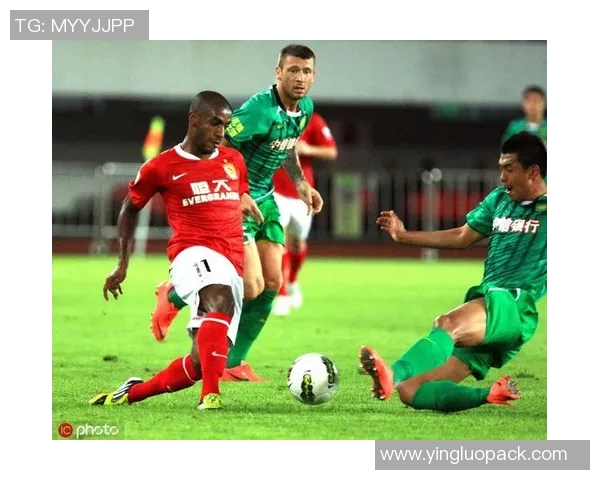 2016年国安与恒大激战回顾：一场足球盛宴的背后故事与精彩瞬间