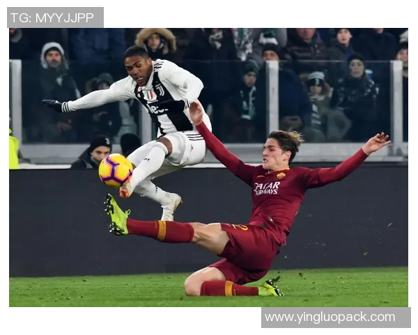 尤文图斯与罗马巅峰对决海报展现激情与荣耀的足球盛宴 尤文图斯与罗马巅峰对决海报展现激情与荣耀的足球盛宴