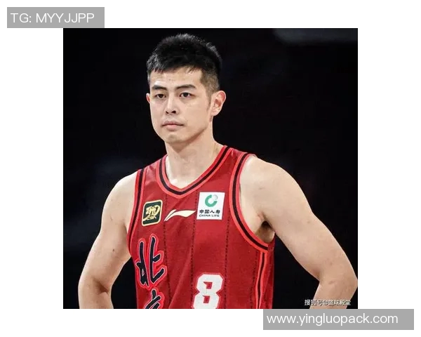 方硕的篮球之路：从青涩新秀到CBA明星的成长历程与奋斗故事