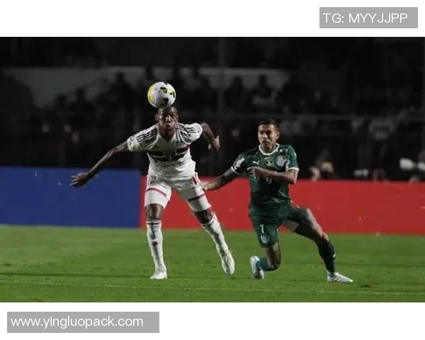 圣保罗主场迎战巴西国际争夺联赛关键三分的精彩对决