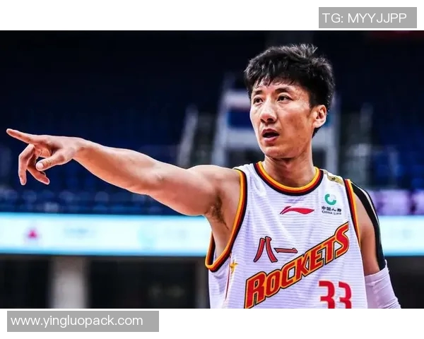 韩硕：从篮球新星到职业生涯的辉煌历程与未来展望